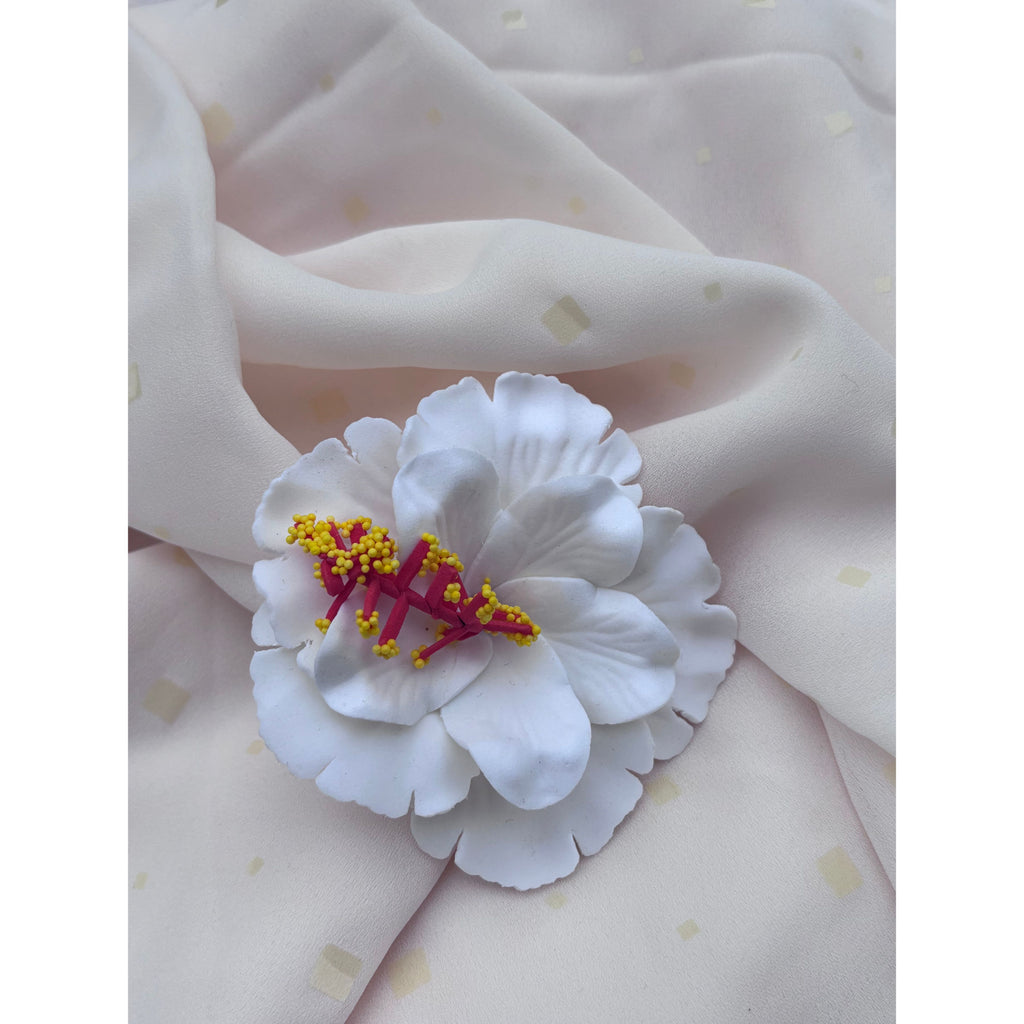 Sei - White Hibiscus Flower