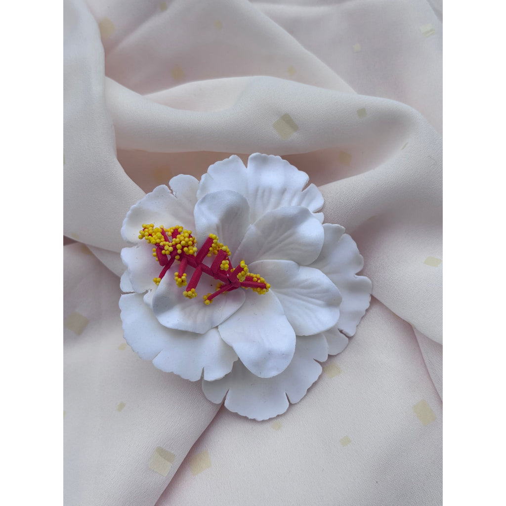 Sei - White Hibiscus Flower
